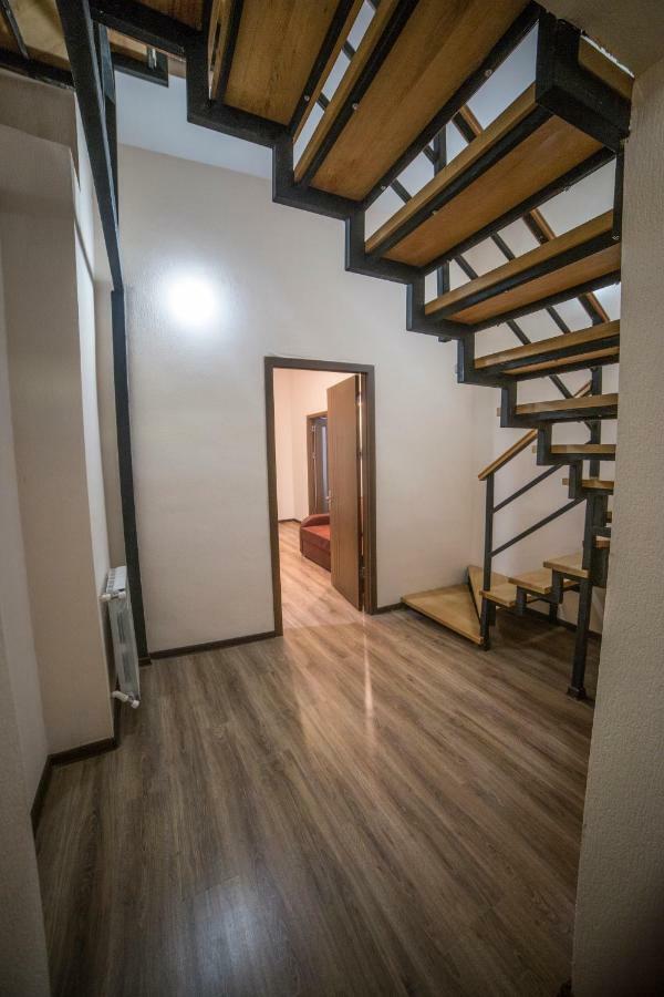 Your Apartment In This City N2 Tbilisi Exterior foto